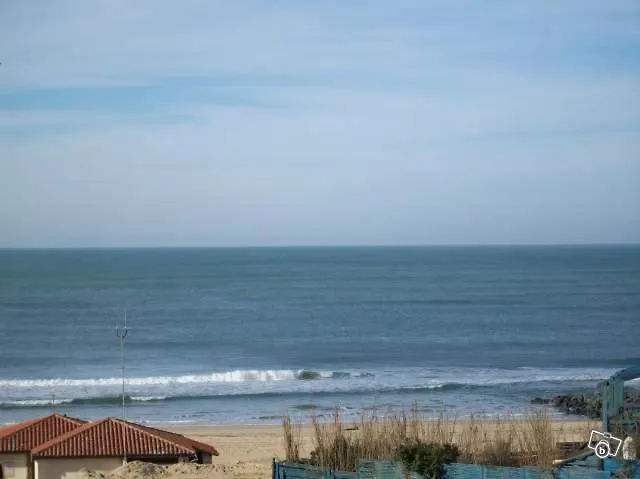 Le Neptune קונטיס-לה-בן